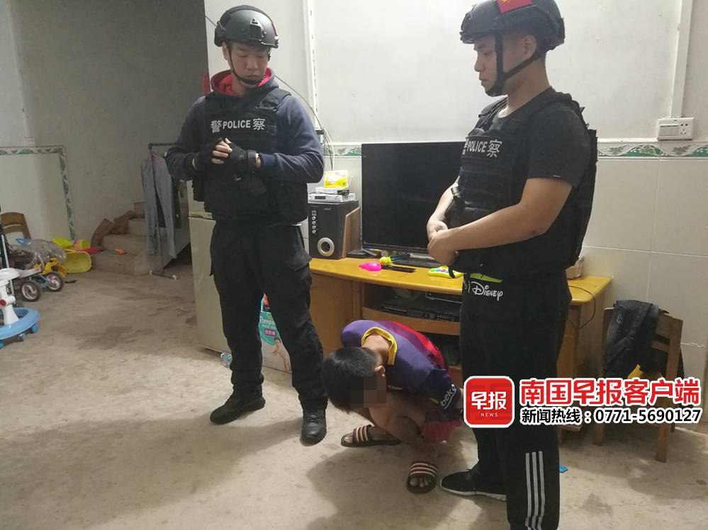 防城港警方打掉一个长期在广西、广东走私、非法经营香烟的犯罪团